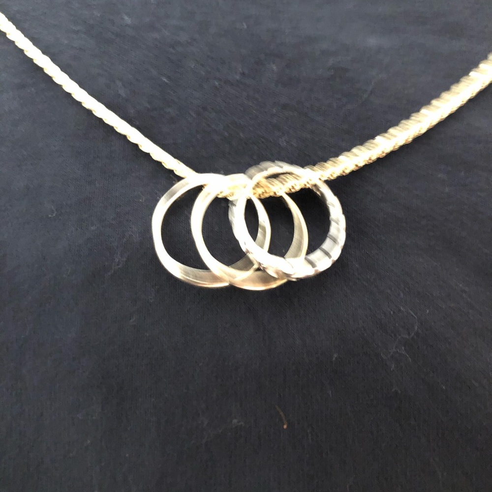 14K GOLD RINGS - Picture 3 of 7
